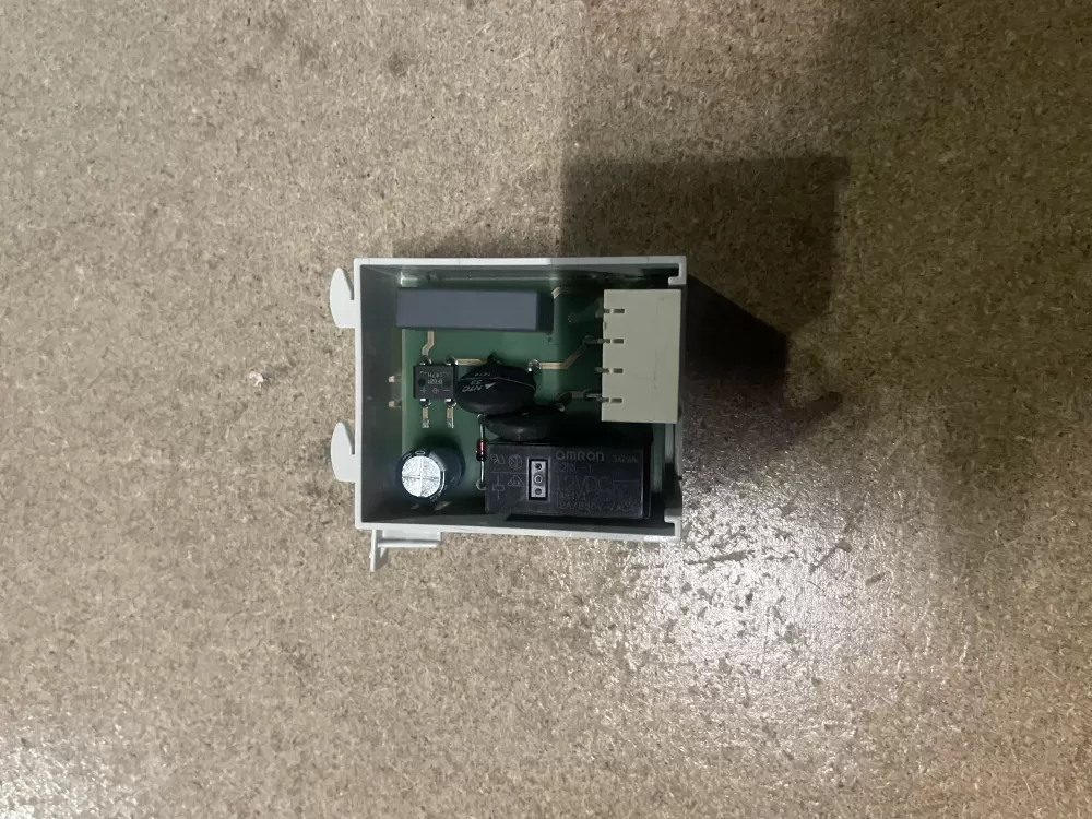 Miele 6978161 Control Board Ez262 AZ26350 | KM115