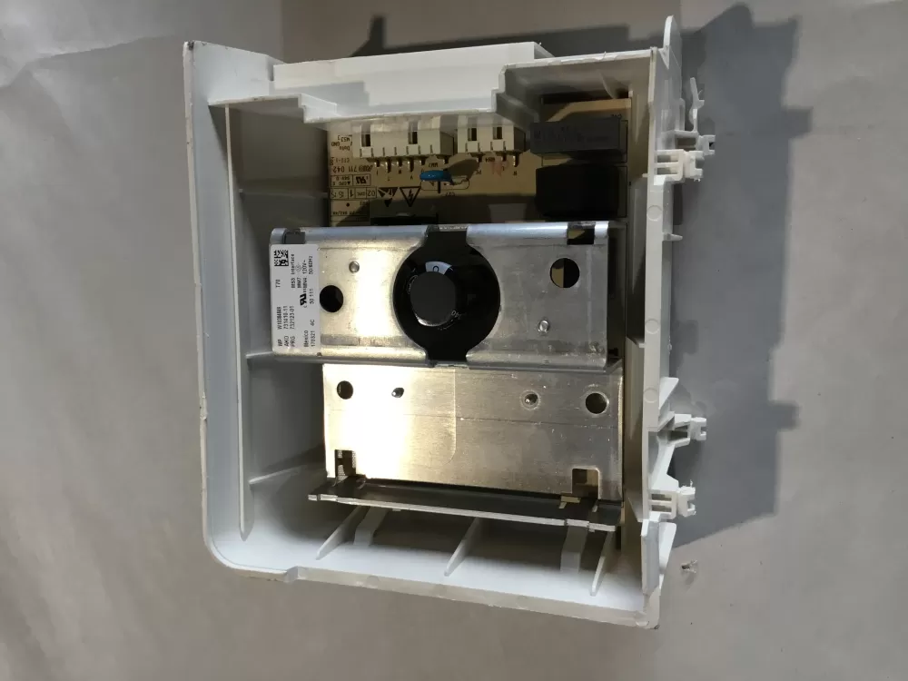 Whirlpool  Maytag  Kenmore W10171932 W10326465 W10384849 WPW10384849 PS11754008 Washer Control Board
