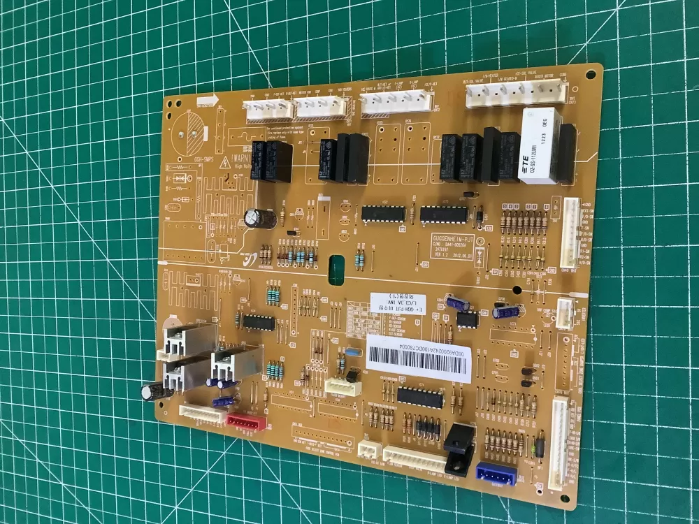 Samsung DA41-00524A DA41-00526A Refrigerator Control Board AZ208591 | NR90