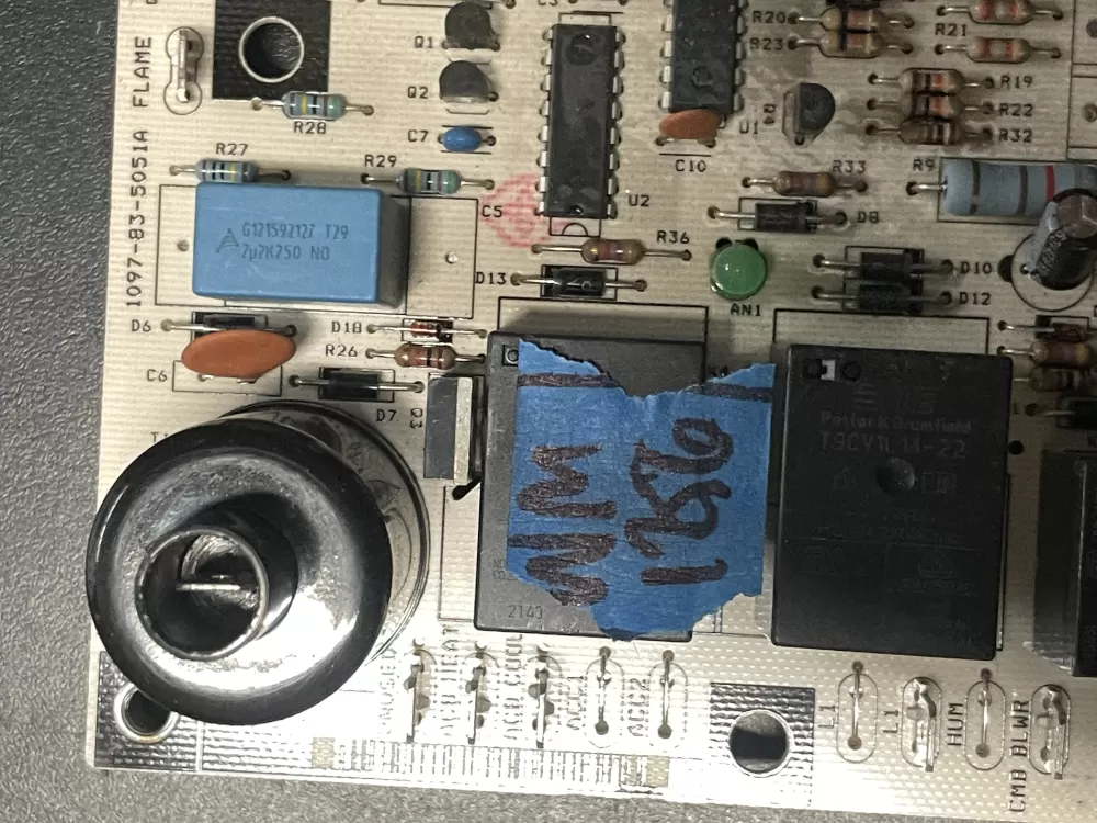Lennox 1097-83-5051A Furnace Control Board Oem AZ17667 | WM1256