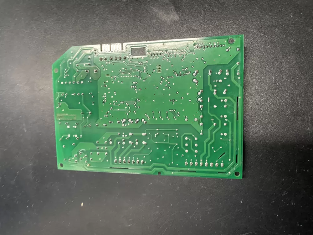 Whirlpool Maytag Amana W10438707 Refrigerator Control Board AZ22937 | BK931