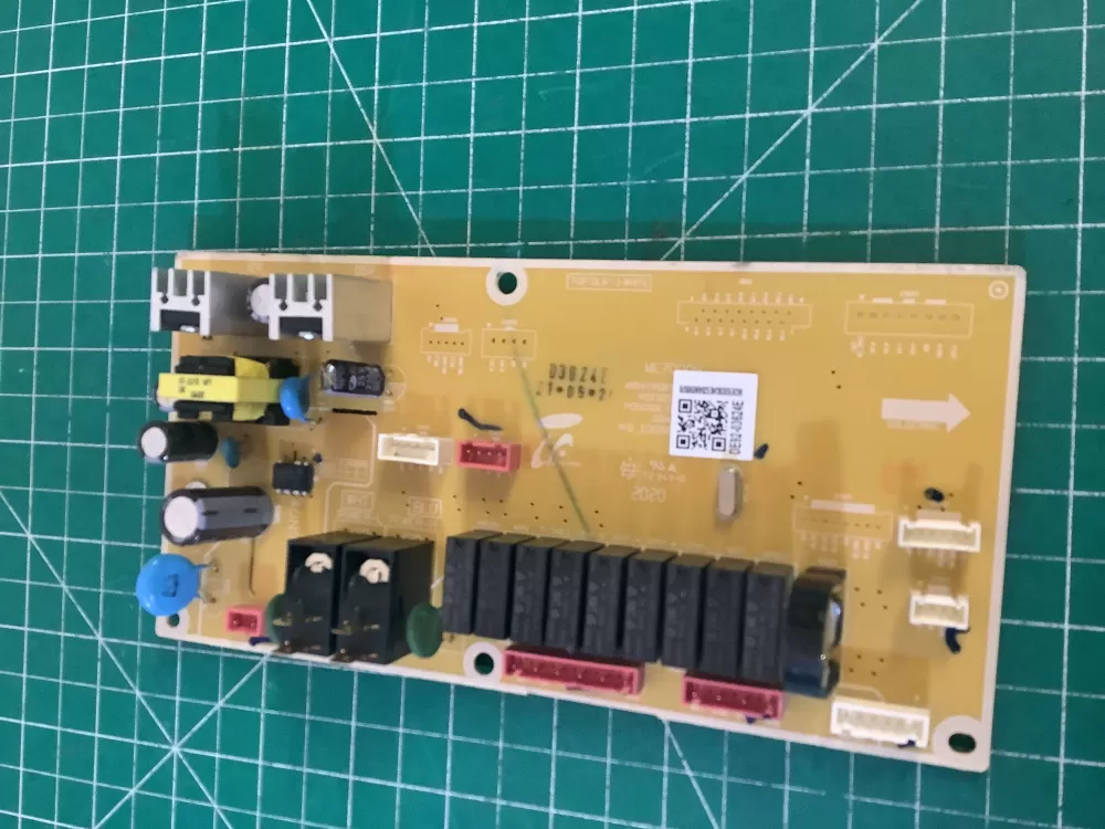 Samsung DE92 03624E Microwave Control Board Panel AZ200440 | NR2795