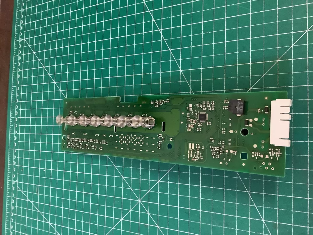 Bosch 9000910812 766627-04 EPW66350 Washer UI Control Board AZ192298 | NR562