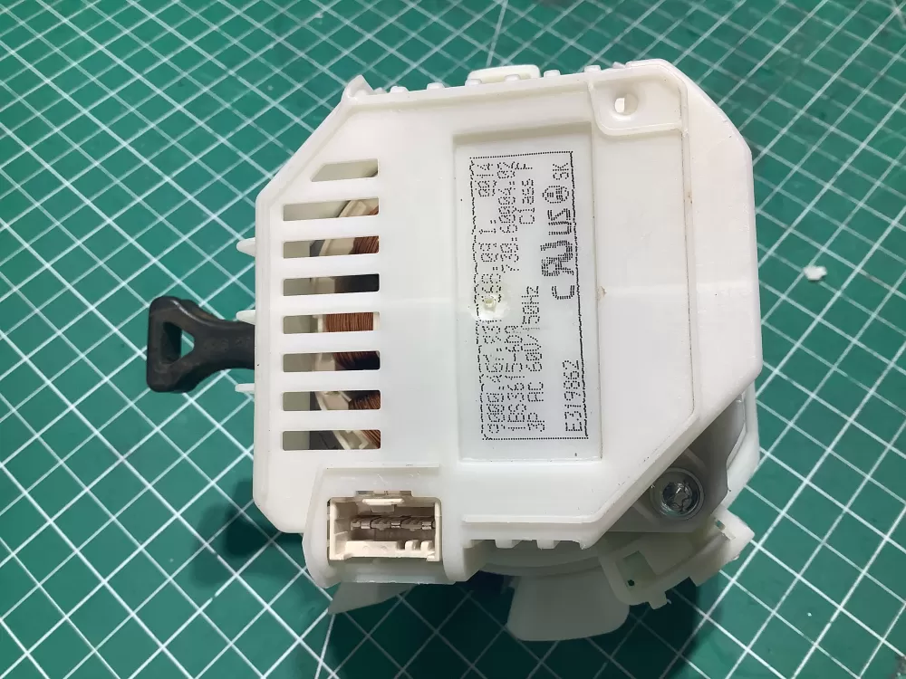 Bosch 9000897027  E319862 Dishwasher Circulation Pump Motor