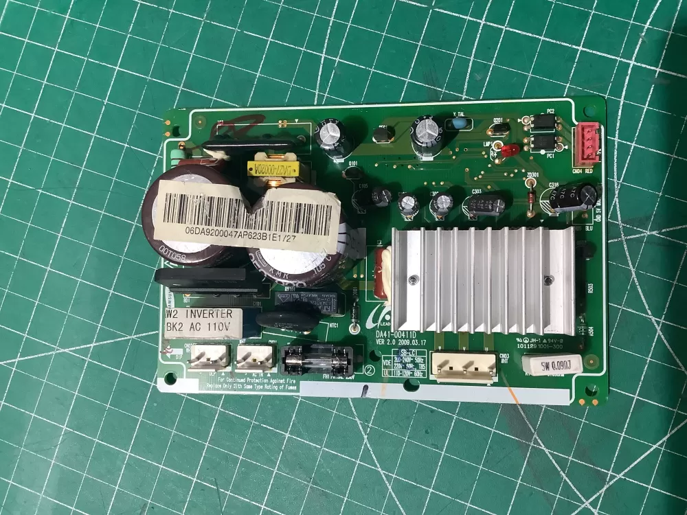Samsung DA92 00047A Refrigerator Control Board Circuit AZ195964 | AR110