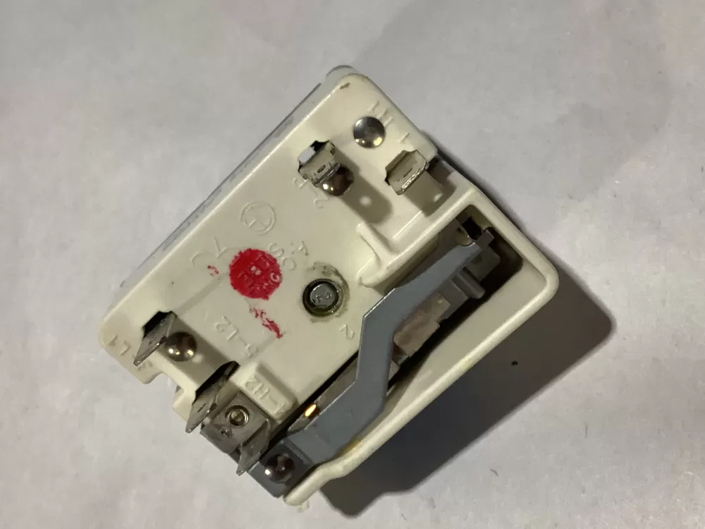 GE  Kenmore  Whirlpool  Maytag KS811520 Range Control Board Burner Switch