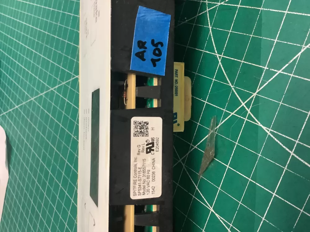 Frigidaire 316418200 316557100 316557115 Range Control Board AZ198359 | AR105