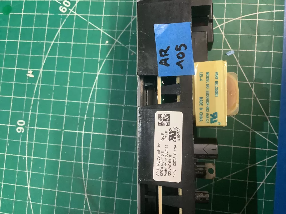 Frigidaire 316418200 316557100 316557115 Range Control Board AZ198374 | AR105