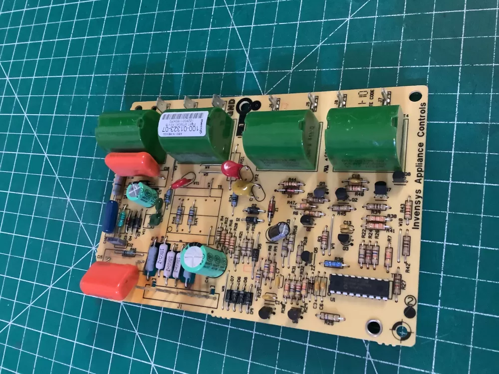 Whirlpool  Kenmore  Maytag  KitchenAid  Roper  Estate WPW10331686  AP6019728  W10331686  1937904  8054084  8273970  8273972  8273977  8522964  9758080  9758080R  PS11753037  WPW10331686VP Oven Spark Module