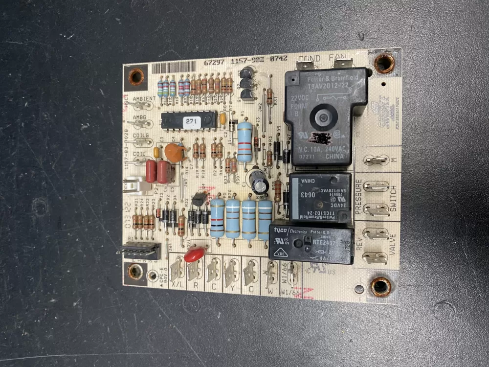 York  Coleman 1157-83-902B 