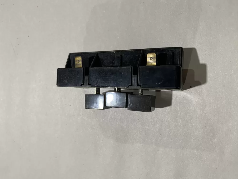 MAYTAG Washer Temperature Switch 2-06216 AZ183954 | BK128