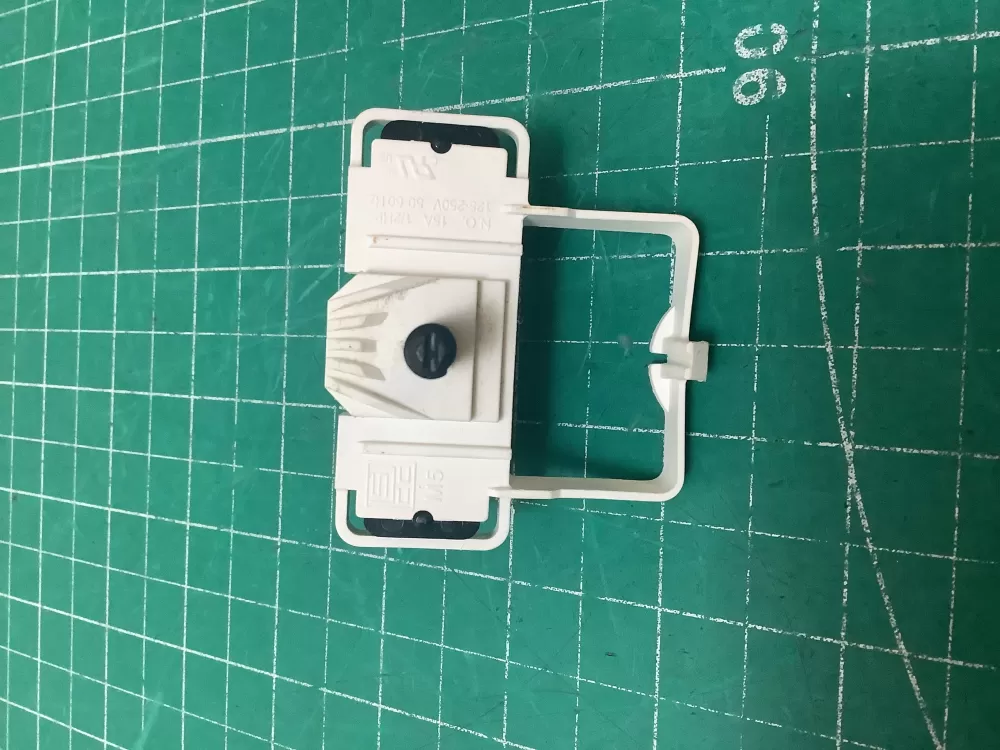 Whirlpool Dryer Switch Push To Start 3977456 0223  AZ224663 | SLA116