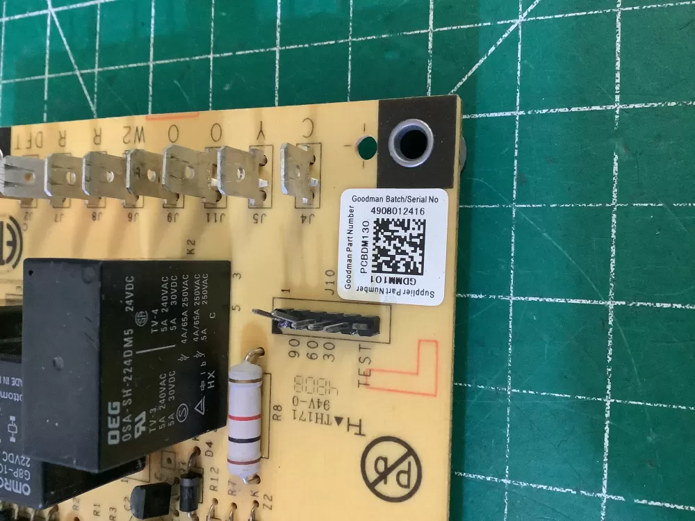 Goodman PCBDM130 Heat Pump Defrost Control Circuit Board AZ193852 | NR599