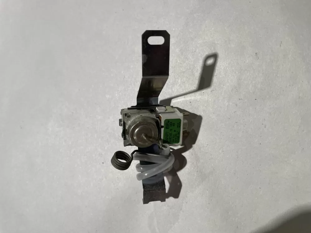 Whirlpool Kenmore 2201077 Refrigerator Thermostat AZ146588 | KM2462