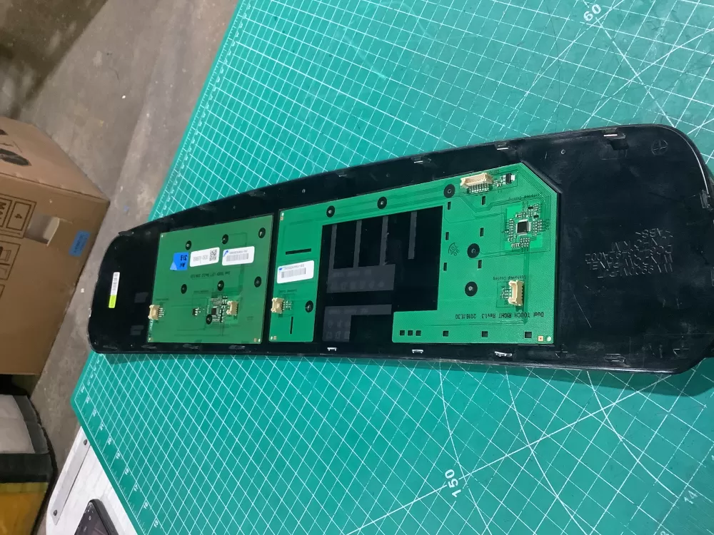 Samsung DC92-01985B UI Control Board Panel AZ226916 | ARV313