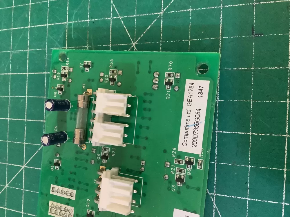 GE 200D7355G084 WR55X22930 Refrigerator Control Board AZ208136 | NR67