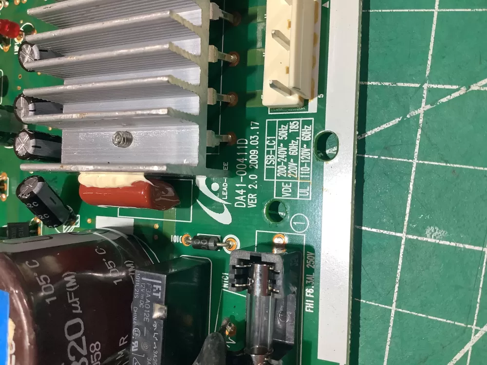 Samsung DA41-00614F DA92-00047A Refrigerator Control Board AZ185358 | AR2555