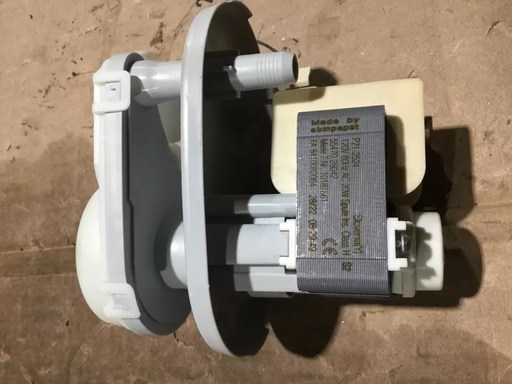 OEM Miele T1 Dryer Condensate Pump 10187861. P21 120V 60HZ AZ96471 | Sl122