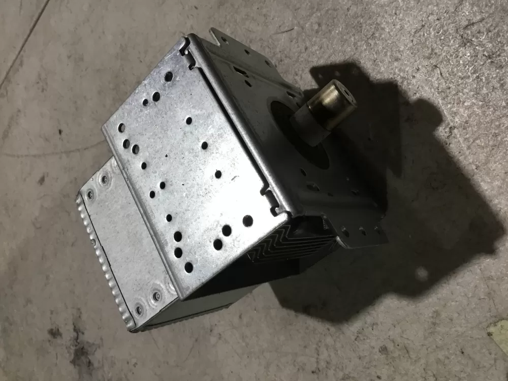 LG  GE  Kenmore  Whirlpool 2M246 Microwave Magnetron