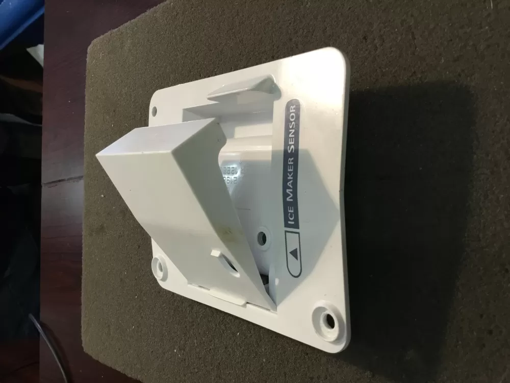 Whirlpool W10757851 4389102 Refrigerator Ice Control Board AZ100059 | NR119