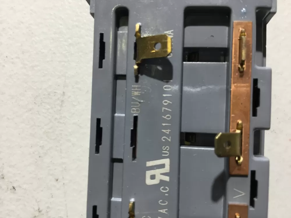 Frigidaire Kenmore Westinghouse Refrigerator Dispenser Switch AZ37970 | NR8