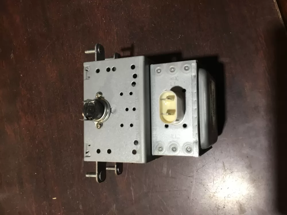 Frigidaire Kenmore GE 0M75P Microwave Magnetron AZ65762 | Sl38