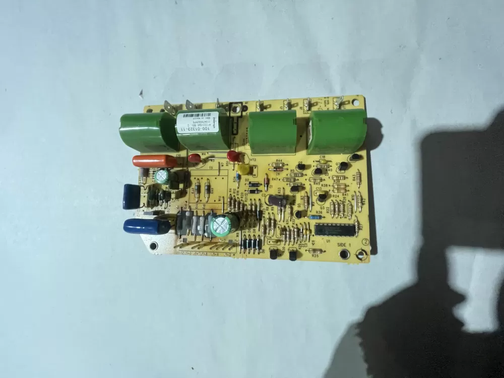 Whirlpool  Kenmore  Maytag  KitchenAid  Roper  Estate WPW10331686  AP6019728  W10331686  1937904  8054084  8273970  8273972  8273977  8522964  9758080  9758080R  PS11753037  WPW10331686VP Oven Spark Module