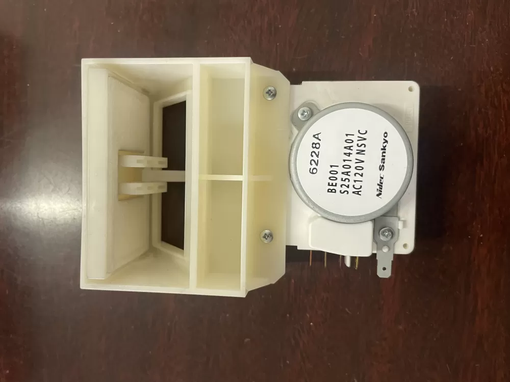 Frigidaire 242303001 Refrigerator Damper Motor Assembly AZ32262 | KM180