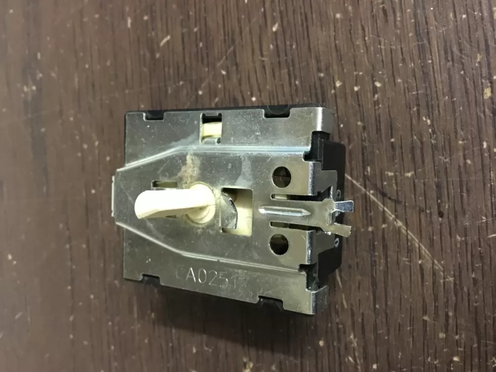 Frigidaire 134398600 Dryer Temperature Control Switch