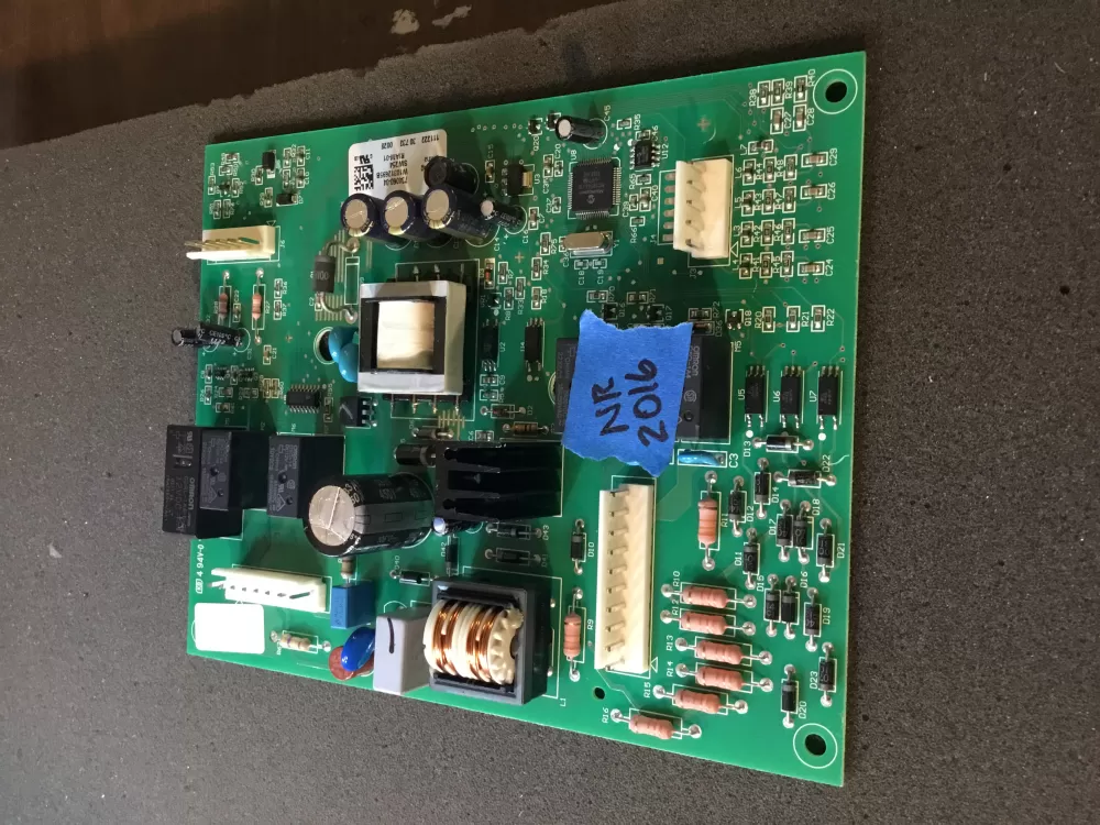 Whirlpool Maytag W10312695B Refrigerator Control Board AZ76430 | NR2016