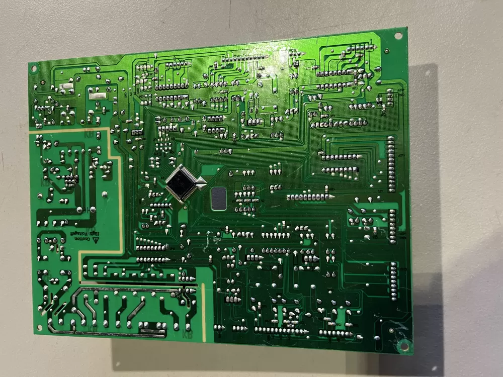 Insignia 17131000000563 Refrigerator Control Board AZ42239 | V418