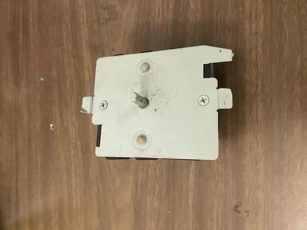 GE 572D520P014 WE4M260 Dryer Timer
