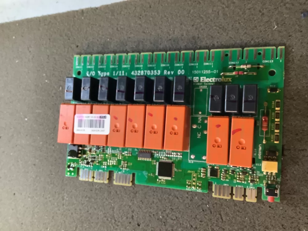 Electrolux 432870353 Control Board