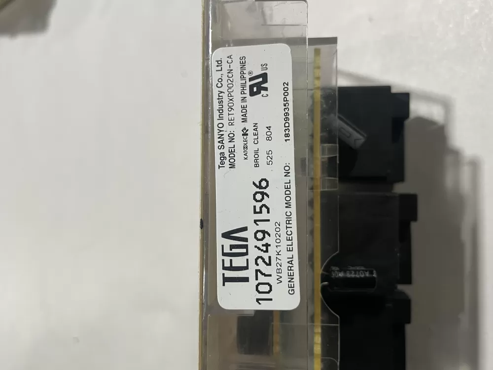 GE Hotpoint 183D9935P002 Range Oven Control Board AZ185881 | Wm2725