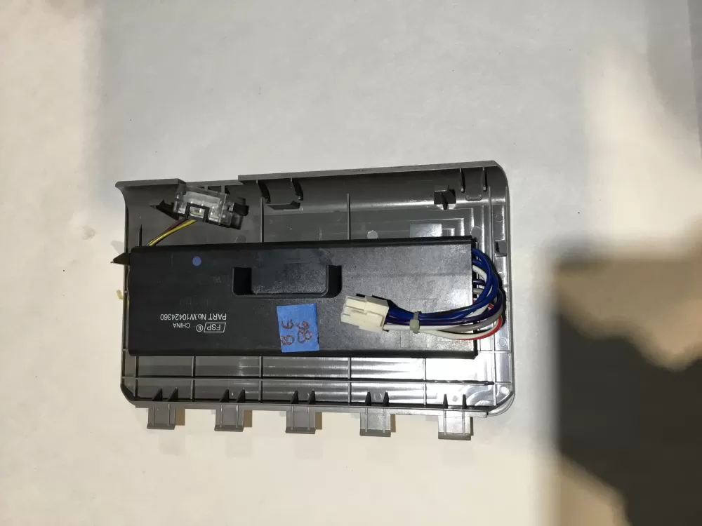 Whirlpool W10424360 Refrigerator Ice & Water Control Assembly AZ99484 | BG86