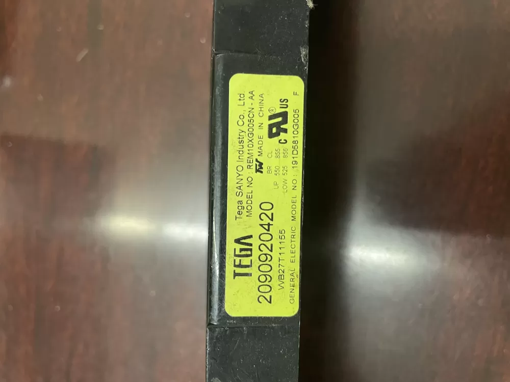 WB27T11155 GE Range Control Board AZ31095 | KMV105