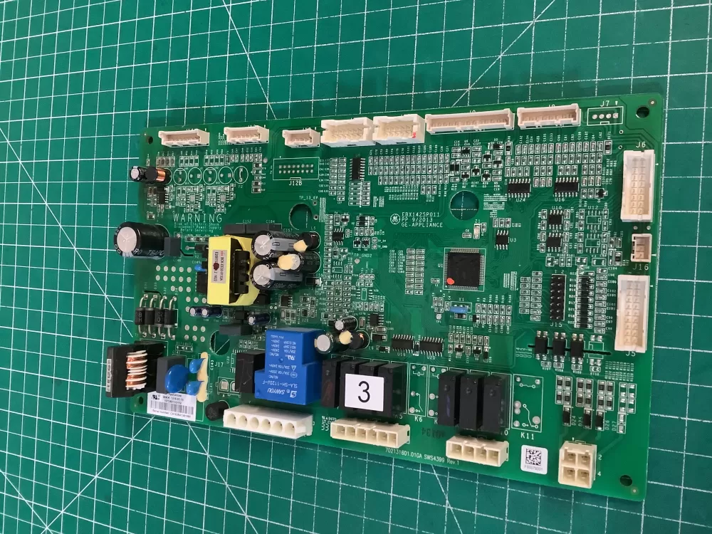 GE 197D8513G102 70213160101GA Refrigerator Control Board AZ225320 | NR339