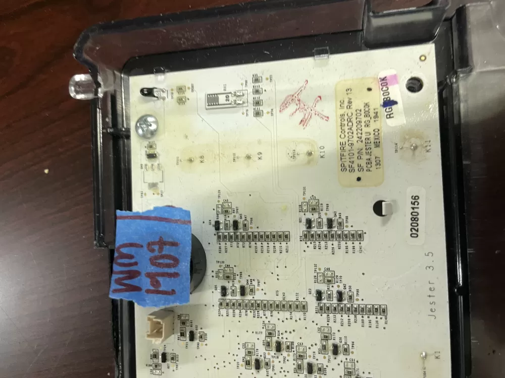 Frigidaire 242209702 Refrigerator Control Board AZ63130 | Wm1907