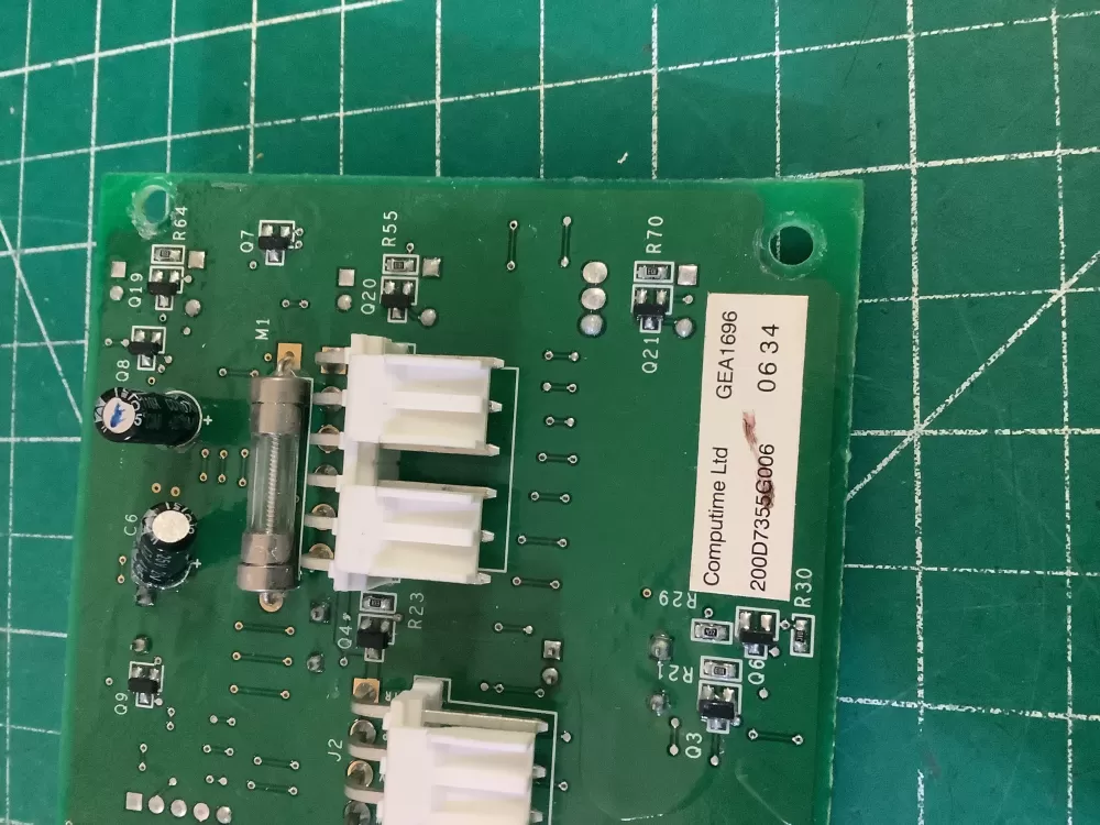 GE Hotpoint 200D7355G006 Refrigerator Control Board Dispenser AZ208133 | NR67