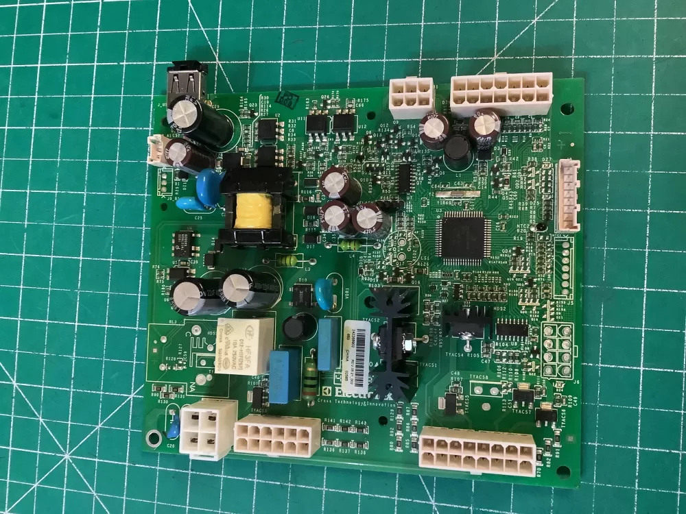 Frigidiare 242268902 Refrigerator Main Control Board AZ215592 | NR1333