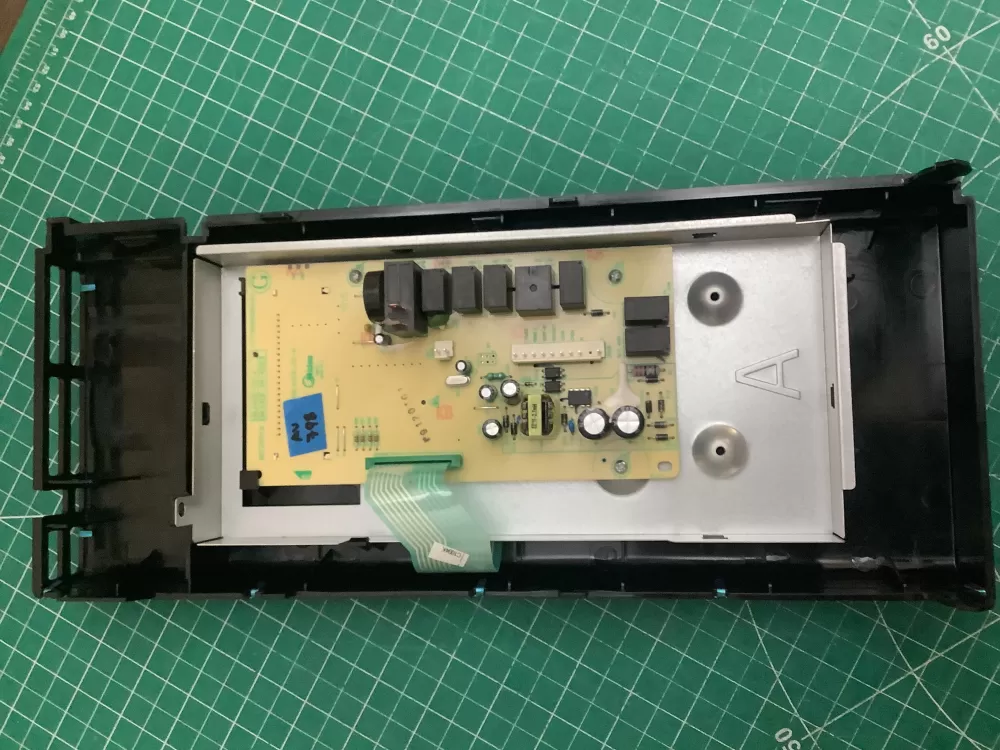 GE MD12001LB EMLAAGE-04-K 17170000008243 Microwave Control # AZ219089 | ARV798