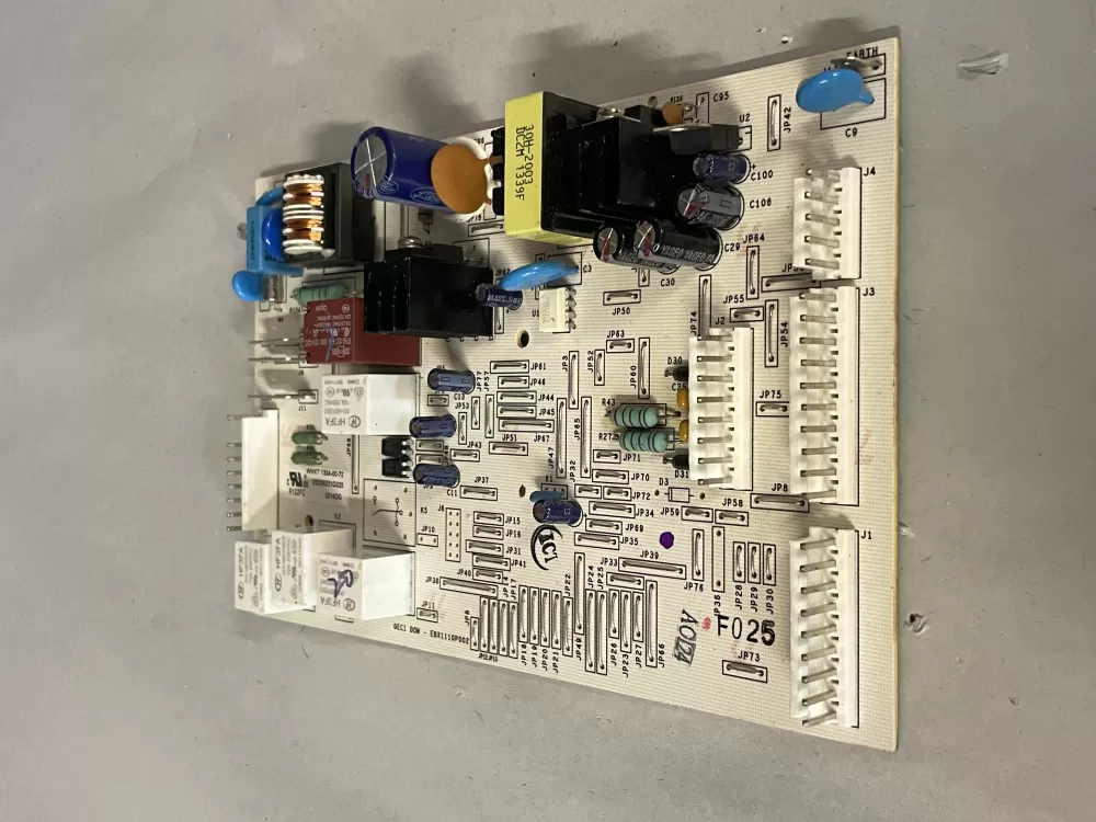 GE EBX1110P002 200D6221G025 WR55X11072 Refrigerator Control Board
