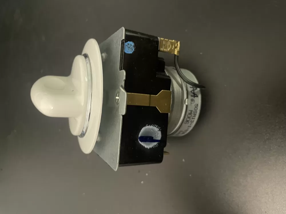 Hotpoint GE 212D1233P010 WE4M362 Dryer Timer AZ96328 | KM2041