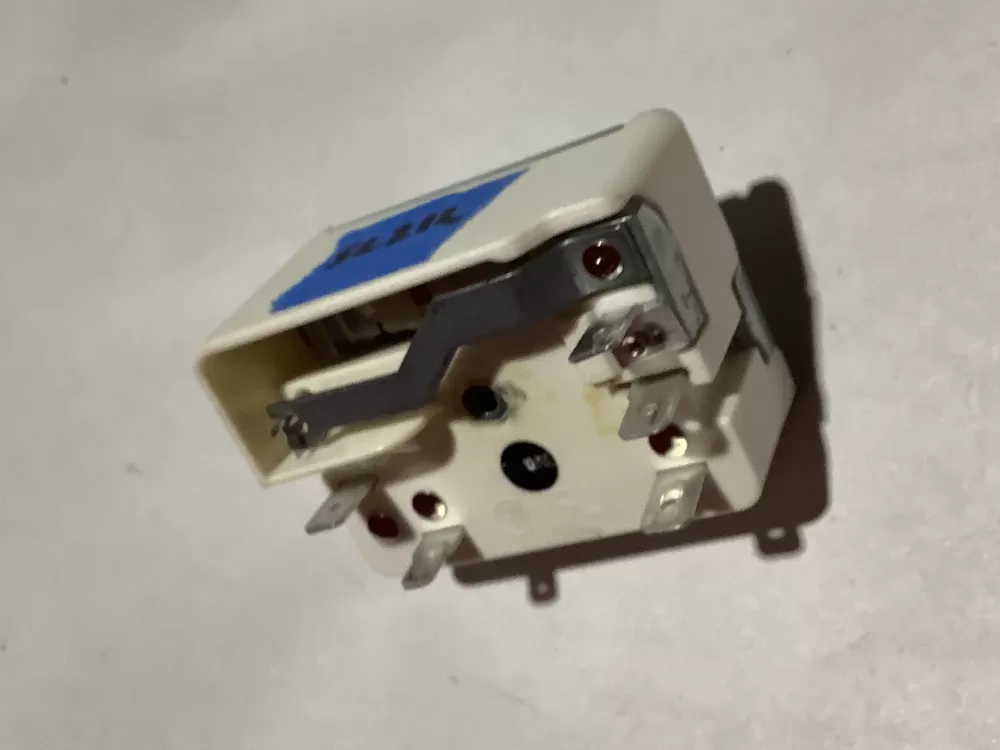 GE  Hotpoint  General Electric WB24T10025  164D1816P012  769692  AH236750  AP2024072  EAP236750  PD00001118  PS236750  WB24T10029  164D1816P008  769696  AH236754  AP2024076  EA236754  EAP236754  PD00008555  PS236754 Range Switch Infinite