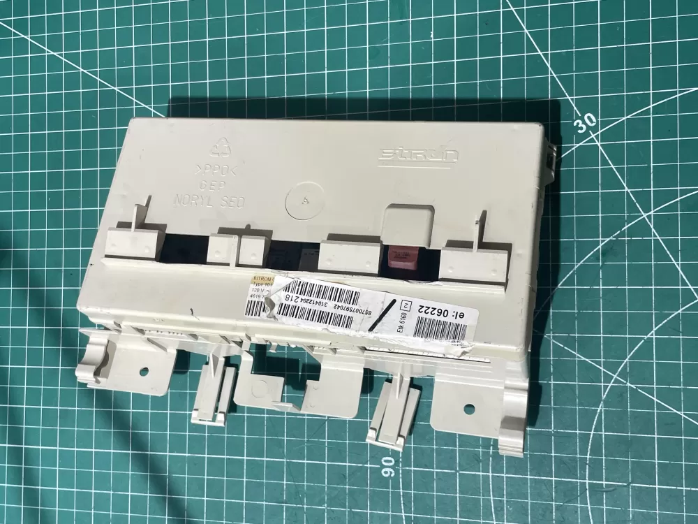 Whirlpool 857007597042  310417208 Washer Control Board