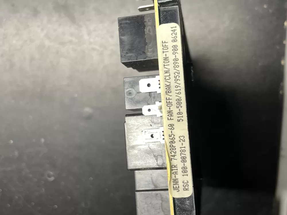 Whirlpool Jenn-Air Range Oven Electronic Control Board W10757086 AZ35787 | Wm447