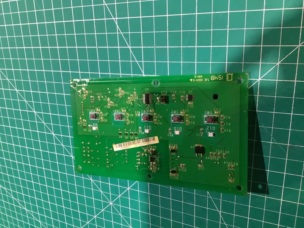 Frigidaire EHP-242053503B Refrigerator Control Board AZ144030 | NR2420