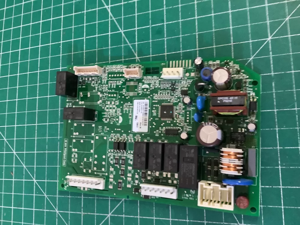 Whirlpool Maytag W10547719 Refrigerator Control Board AZ191623 | NR1405