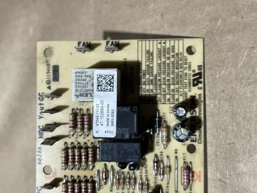 Emerson 47 102685 05 47d43 111 02  d43 Control Board AZ73877 | Wm1700