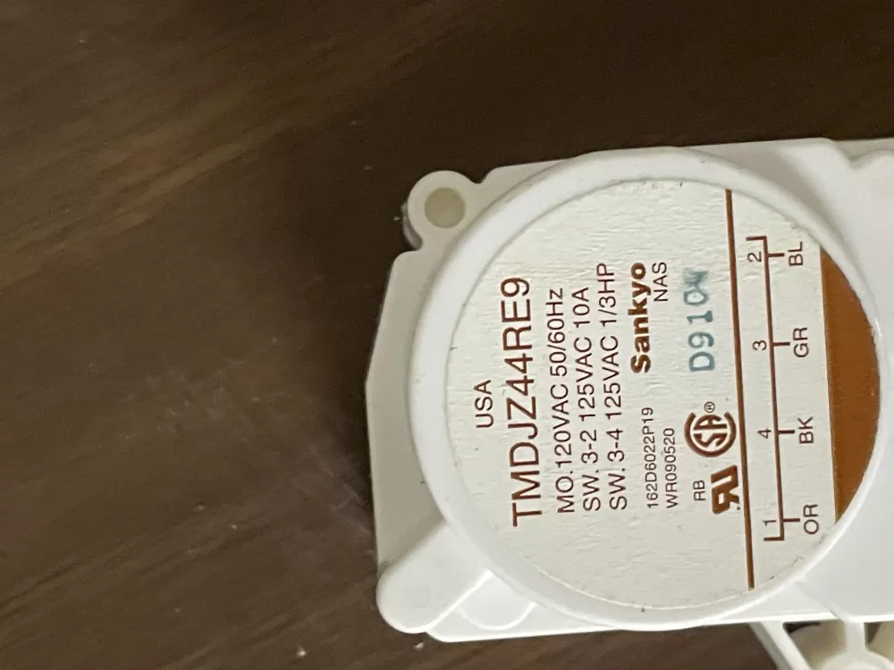 WR090520 162d6022p19 Defrost Timer Black AZ42388 | Wm1737